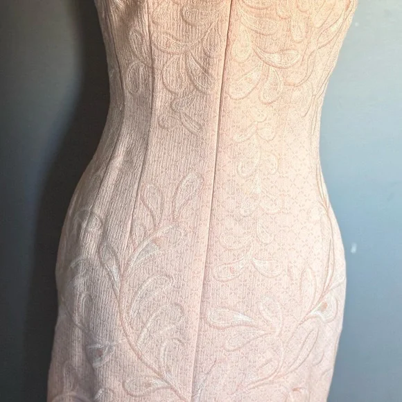 Antonio Melani Blush Scalloped Sheath Dress Size 2 - Picture 5 of 8